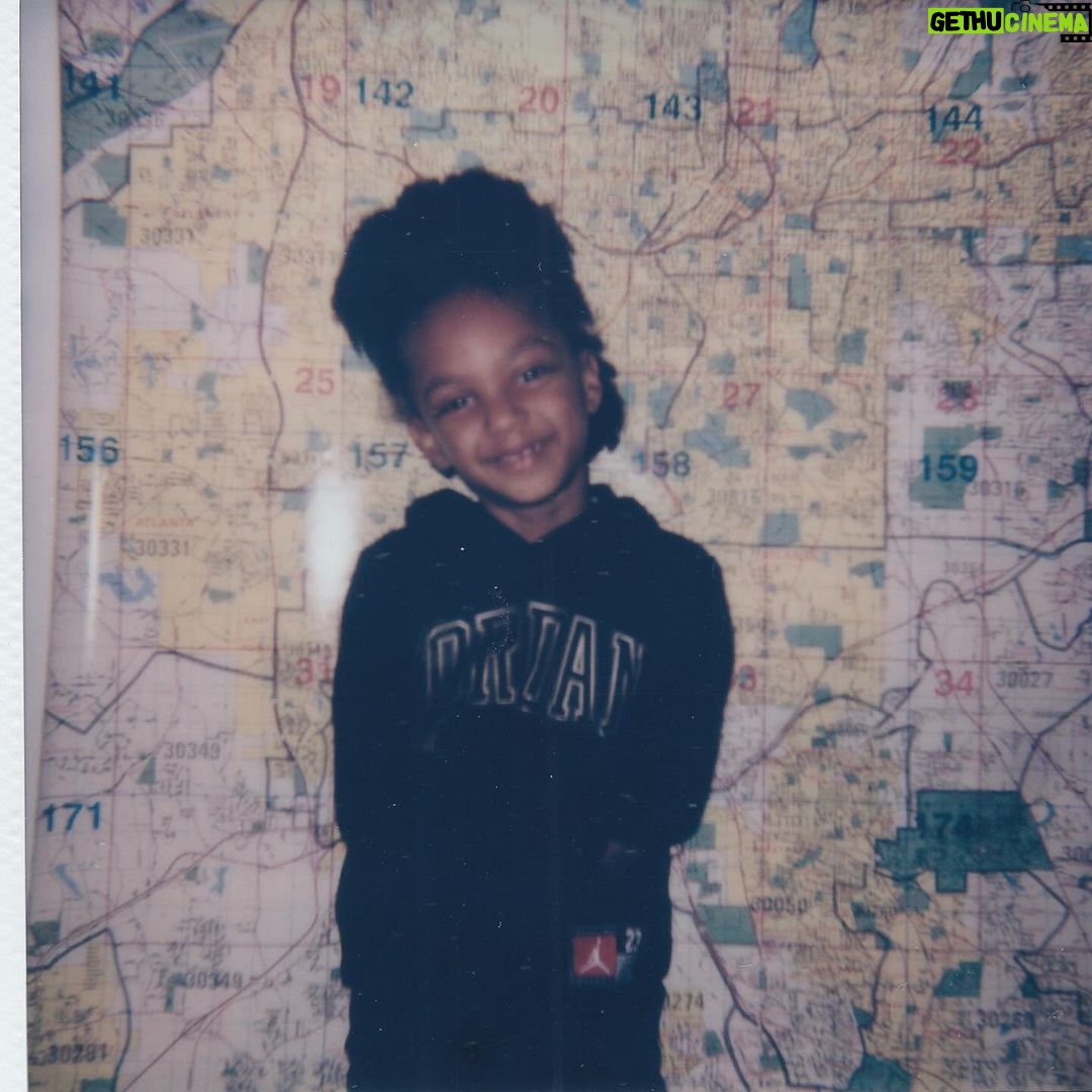 6LACK Instagram - baby syx & her dad for @jdsportsus @jumpman23