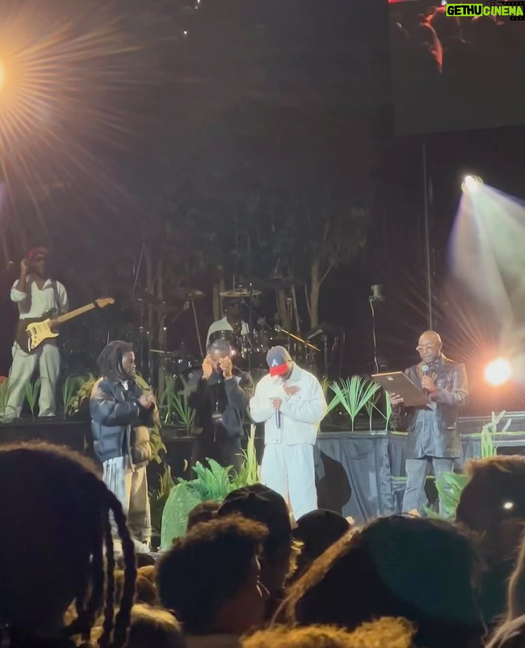 6LACK Instagram - it’s been a few days, but a couple things to recap - the US leg of the SIHAL tour is wrapped, and ending in Atlanta feels like a dream every time. i feel like im still beamin from the love. from the audience, to the crew, to my family, to the guests, i appreciate yall. - I got to not only share the stage with him, but i got to be a fan and watch one of my biggest inspos @TPAIN. u did magic up there 🤝🏾 - Nov 18th is officially dubbed as “6LACK Day” in Dekalb County. idk what to tell ppl to do on that day 😂 but it’s really amazing to be recognized in a city that has given me so much, for my work within the community. there’s no proper way to talk about it, without sounding like i’m full of myself, so ima leave it at: it’s an honor Atlanta, Georgia