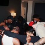 6LACK Instagram - season 3 with friends— it’s been a blessing 🙇🏾‍♂️ halfway through the US tour 🖤 SIHAL