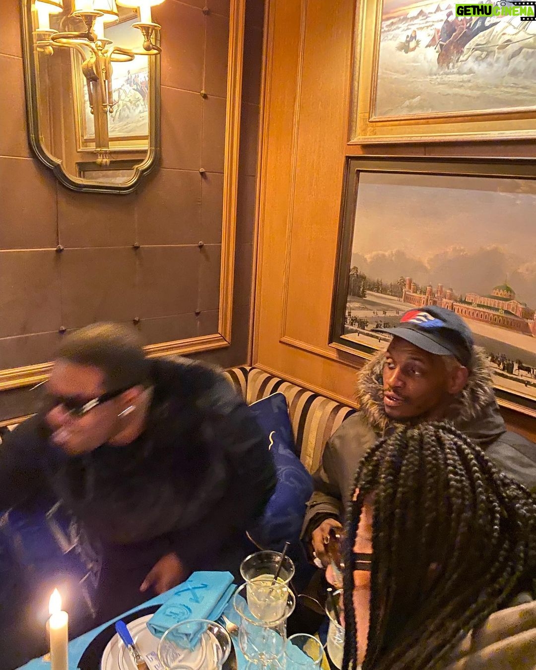 A$AP Ferg Instagram - LVST THING I TOLD V IS I GOTTV MVKE IT TO ONE OF HIS SHOWS & IM SVD IT HVD TO BE HIS LVST. R.I.p @virgilabloh @off____white SHOW WVS MONUMENTAL . Palais Brongniart