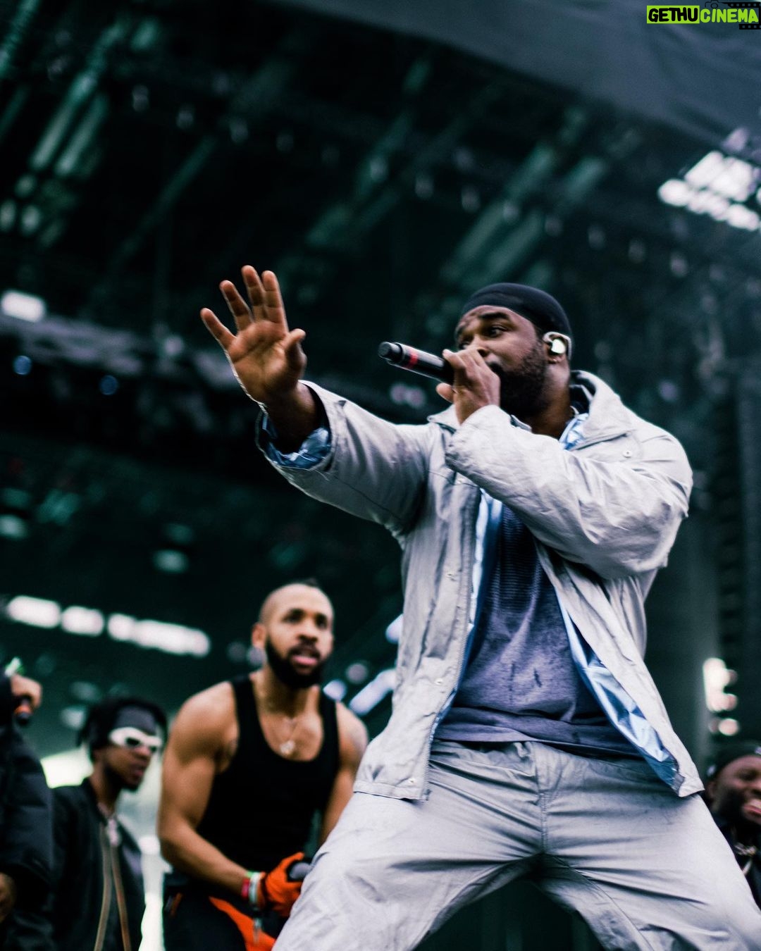 A$AP Ferg Instagram - Dressed up for a funeral cuz I came to put them under @rollingloud killed it today !!! See y’all again soon! Love all of u!!!!