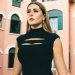 Aïcha Ben Ahmed Instagram - You are your choices @youmnamoustafa @herveleger Jewelry @houseofglamourjewellery Makeup @sohakhoury Hair @malaksamy_1 #herverleger #aichabenahmed #shoot #blackdress #actress #actressshot #عائشة_بن_احمد #عائشة_بن_أحمد