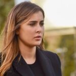 Aïcha Ben Ahmed Instagram – مريم في أي لحظة ممكن تدخل حرب مع أهلها.. تفتكروا هتعرف مين اللي ورا قتل شريف؟
#ملف_سري #عائشة_بن_أحمد
📷@tarek.houssen