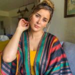 Aïcha Ben Ahmed Instagram - يومكم جميل 🌷🌷🌷