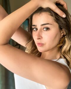 Aïcha Ben Ahmed Instagram - يومكم جميل 💋