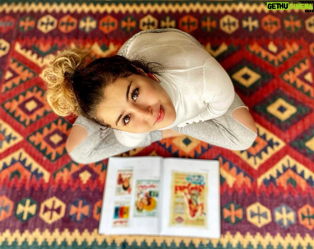 Aïcha Ben Ahmed Instagram - Live colorfully ❤️❤️❤️