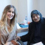 Aïcha Ben Ahmed Instagram - اتشرفت بزيارتي لمستشفى بهية لعلاج و متابعة سرطان الثدي شكرا لكل الدعم الي بيقدمه كل افراد المؤسسة شكرا لكل من ضحى بوقته و جهده من اجل محاربات سرطان الثدي. للتبرع يرجى الاتصال على ١٦٦٠٢ او على حساب ٦٦٦٦ ٦٦٦٦ في جميع البنوك المصرية @baheyafoundation
