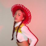 AC Bonifacio Instagram - andy’s coming !!!! 🫣 happy halloween from ur fav cowgirl Jessie 🤠 outfit @reginetolentinoatelier <3 Hong Kong