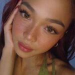 AC Bonifacio Instagram - 🍓🍓🍓 @readysetglowph @newlounge.ph @olens_contactlens