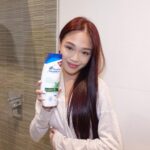 AC Bonifacio Instagram - Ang init minsan 'no? Kaya my secret to staying and feeling fresh and clean every day is Head & Shoulders! It helps protect my scalp from dandruff para #NoITCHuations even if I'm out under the sun! No sweaty and itchy feelings all day! #LetITCHGo and experience up to 100% dandruff protection with the help of Head & Shoulders! #Sponsored #PaidPartnership