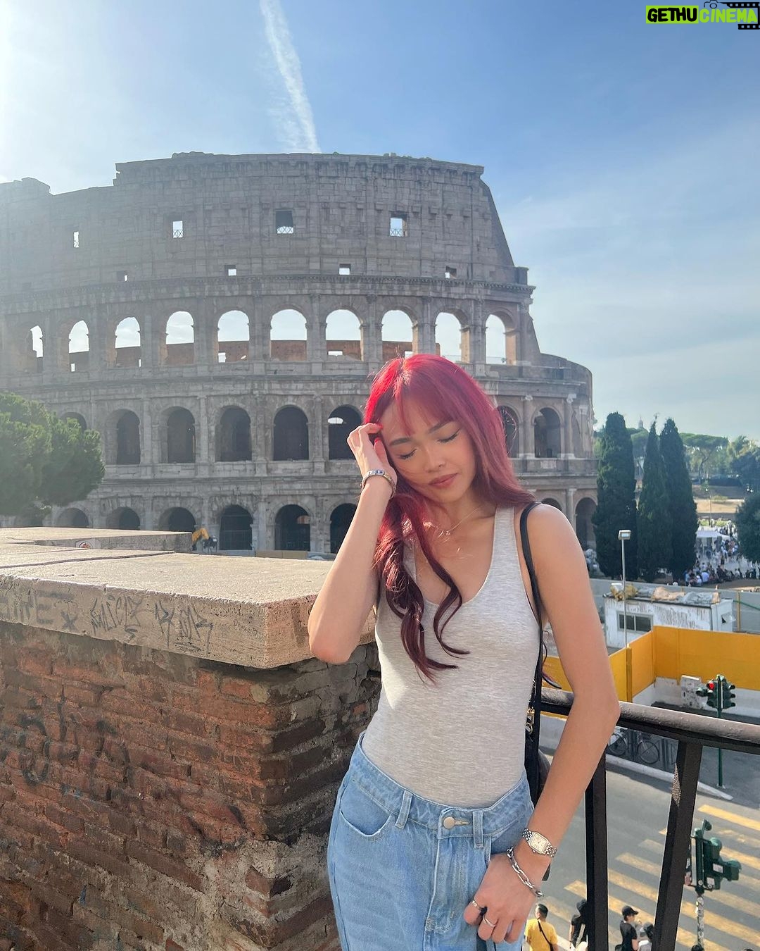 AC Bonifacio Instagram - tell her u love her Rome, Italy