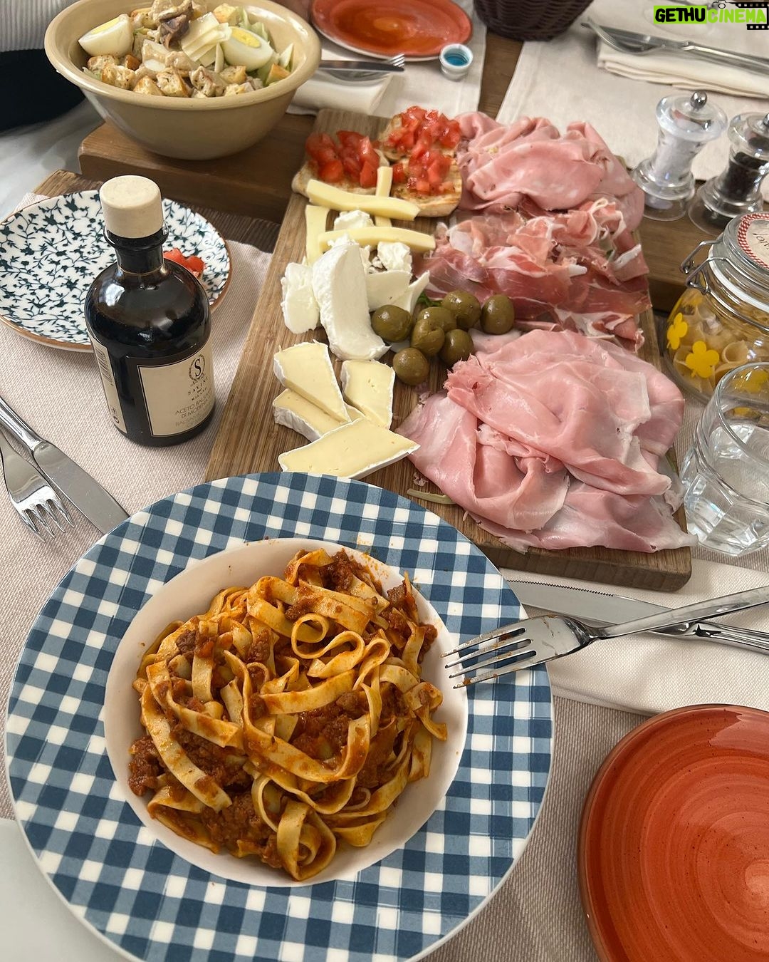 AC Bonifacio Instagram - ti amo milano Milan, Italy