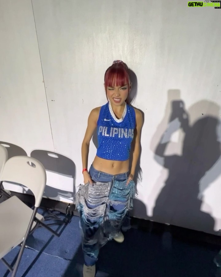AC Bonifacio Instagram - courtside moment with @jumpman23 Philippine Arena
