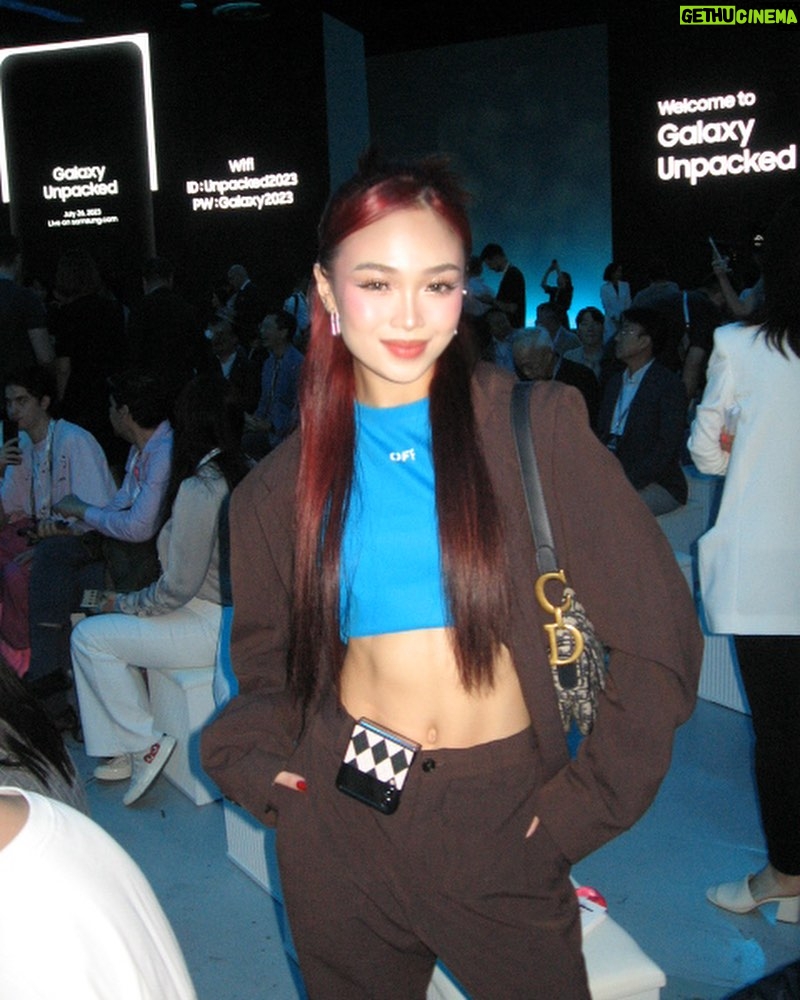 AC Bonifacio Instagram - honored to have attended #GalaxyUnpacked 🤝🏼 you joined the flip side yet? also swipe to see me fangirl like crazyyy 🤪 hi yoongi <3333 #JoinTheFlipSide #TeamGalaxy #WithGalaxy @samsungph @samsungmobile Seoul, Korea