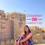Aahana Kumra Instagram - Glittering sand in gold 💛🏜️ Days so hot, nights so cold 🐪 The vastness of the desert of Thar 🌵🏜️ The warmth of the food spectacular 💕🥗🥘 You really have my heart Jaisalmer! 🐪🌵🏜️😘 DOP : @genzkidfrombombay Outfit : @gulaalindia Styling : @juhi.ali #goldencity #mondaymotivation . . . . #jaisalmer #rajasthan #solofemaletraveler #aahanakumra #incredibleindia #travel #travelgram #travelling #instatravel Jaisalmer Fort