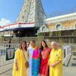 Aahana Kumra Instagram - Thank you Lord Venkateshwara for the most beautiful morning in the beginning of year! 🌸🙏💕 And gratitude that I can bring mamma and papa for this blissful darshan every year! 🌸💕🙏 @ttdevasthanams 🙏 Govinda 🌸🌞 #tirupati #happynewyear . . . . #newyear #2024 #tirumala #tirupatibalaji #lordvenkateshwara #padmavati #darshan #aahanakumra Tirumala Tirupati Devasthanam, Andhra Pradesh, India