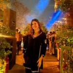Aahana Kumra Instagram - Ai Kaash Hamaari Qismat mein Aisi bhi koi shaam aa jaaye Ek chaand Falak par nikla ho Ek chhat par aa jaaye 🌙♣️🌙♠️ @narendra.bhawan.bikaner #yoonshabnami . . . . #aahanakumra #moon #moonlover #chaand #chaandaaya #wednesday Narender Bhavan, Bikaner