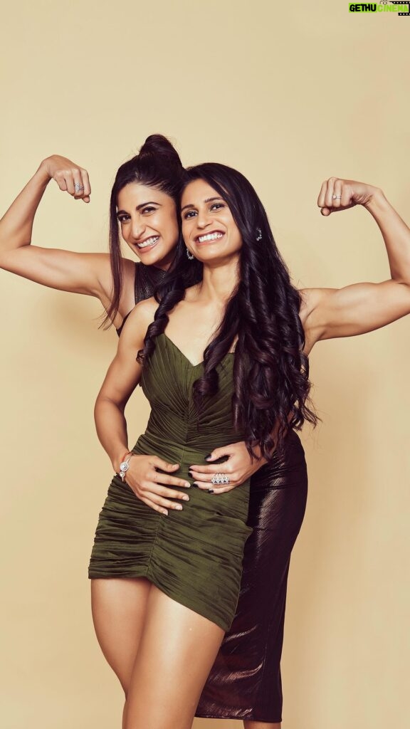 Aahana Kumra Instagram - Happiest birthday to my number one champion! 🎂🥳🎁 Mother to my bff!🐒 @shivanikumrafitness Motivator number one and my best friend! 👯‍♀️ As you turn 40 today (🤫🫣💪💁‍♀️) its my request that you start behaving like an adult 😘🤣 But on a more serious and thoughtful note, I wish you the best of health ( to climb more trees) 🐒 wealth ( so you can spend on my lavish bags) 💰 and happiness ( which I bring to your face) 😘💁‍♀️ Have a great year senior! @shivanikumrafitness Now waiting for your big partay! 😘🪩🎊🎈👯‍♀️ #kumrasisters #birthdaygirl . . . . #birthday #sister #sisters #birthday #aahanakumra #sunday #sundayfunday #sundayvibes #bigsister