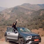 Aakriti Rana Instagram - Got my hands on the @mercedesbenzind’s GLE 450 4MATIC and straightaway took it for an adventure! Did you know about this little wonderful town just 40 mins away from Dharamshala called Yol? Unlike the other hill stations, Yol is pretty untouched and quiet. The view of the Dhauladhar mountain range from here is incredible when it snows! ❤️ Spent 2 days here and what a comfortable journey it was! @mercedesbenzind GLE’s suspension is the best! I didn’t feel a thing while off roading. Even though it’s a massive car, I was so comfortable driving it because of the insane 360 degree camera. It’s so easy to take it anywhere because of that! Shadow definitely approves the GLE as his favourite car because he comfortably slept on the back seat without even moving! Usually the poor baby is jumping ahead to sit on my lap. The 6 cylinder engine with its smooth transmission made it a very comfortable and yet thrilling ride! ❤️ #MERCEDESBENZGLE #aakritirana #collab #mercedes #roadtrip #hillstation #incredibleindia #reelsindia #travelblogger #indiantravelblogger #himachalpradesh #yol Yol, Himachal Pradesh