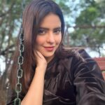 Aamna Sharif Instagram - Focussing on what matters….