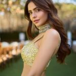 Aamna Sharif Instagram – Get out of ur head and get into your heart…
Think less… feel more 💛