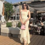Aamna Sharif Instagram - Pretty vibe 🫶