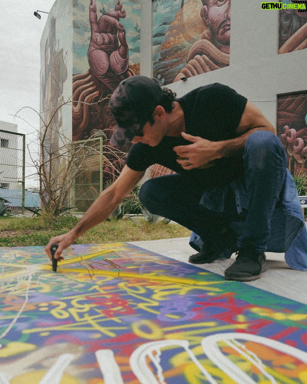 Aarón Díaz Instagram - ¿Recuerdan cuando estuvimos en Querétaro hace dos semanas? Así quedó lo que pintamos 🇲🇽🎨