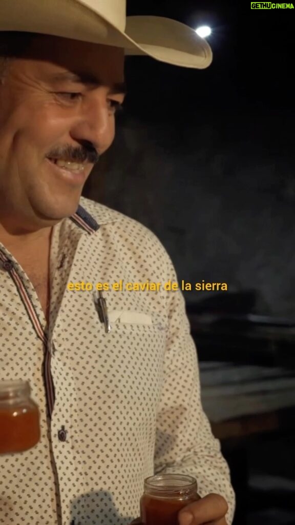 Aarón Díaz Instagram - ¿Probarías el Caviar de la Sierra? En la primera temporada todo nuestro equipo la probó 🤌🇲🇽 México