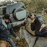 Aarón Díaz Instagram – Momentos épicos con mi hermano @alejo_edda en el rodaje de @reconexionmexico con aleados así, pura buena vibra siempre.