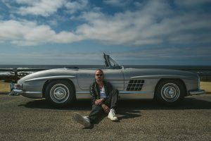 Aaron Paul Instagram - Got to whip around in one of my favorite cars in the entire world this past weekend up in Pebble Beach. Thank you so much to @mercedesbenzusa for always taking care of me at the greatest car show in the world @pebblebeachconcours. Always keeping it classy my friends. And congratulations to you for winning yet another year at the Concourse! Two out of the past three years ain’t bad. Can’t wait for next year.🖤

📷: @heretosaveyouall