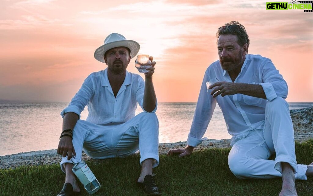 Aaron Paul Instagram - Drink well. Drink responsibly. How are you drinking your @doshombres ? 🥃 @aniprivateresorts @godomrep 📷 @heretosaveyouall ÀNI - Dominican Republic