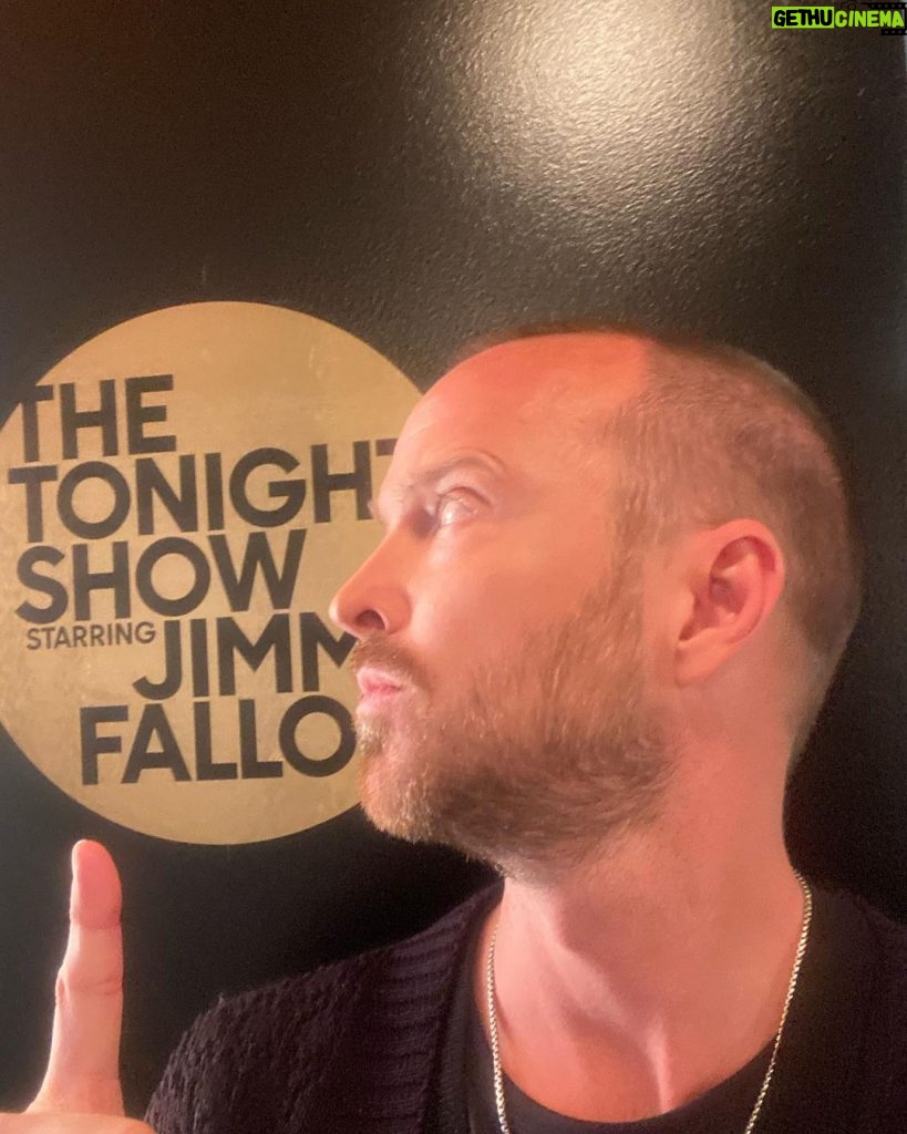Aaron Paul Instagram - See you tonight @jimmyfallon Always love my time here my friend. Tune in tonight to hear about my new film Dual and what it’s like for me changing diapers with a newborn with zero sleep. #fallontonight 30 Rockefeller Plaza