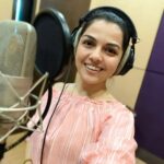Aarya Ambekar Instagram – Recorded a really beautifully composed and written song yesterday!🥰 Can’t wait for everyone to listen!😇 Details to follow soon!!
Meanwhile, did you hear #ChoruChorunFemaleVersion? Dawn Studios