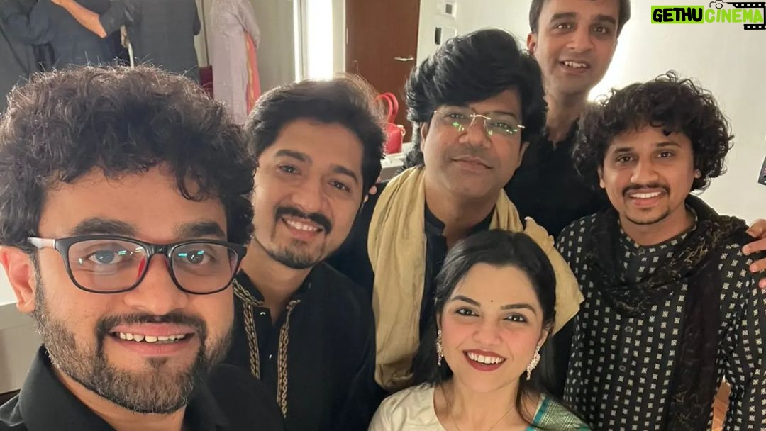 Aarya Ambekar Instagram - #Latepost #NMACC #SoloSemiclassicalconcert Got to present a newly conceptualized show at the NMACC recently wherein I presented different folk music and semi classical compositions across India, lyrically dedicated to Lord Shri Krishna. Had an absolutely amazing time performing in front of full house music enthusiasts, who were kind enough to reward our efforts with a standing ovation!😇❤️ Thank you @nmacc.india for having me and thanks to everyone who attended!! Wish to do more such theme based concerts!!😇 Wonderful accompaniment by @prashantpandav @sudhanshugharpure @anaygadgil2024 @adityaapte @prathameshtaralkar Nita Mukesh Ambani Cultural Centre
