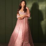 Aashna Shroff Instagram - Shaadi season glow 🌟 wearing @vvanivats hair @nidhiiigada makeup @smitartist shot by @assd_khan