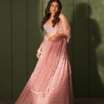 Aashna Shroff Instagram - Shaadi season glow 🌟 wearing @vvanivats hair @nidhiiigada makeup @smitartist shot by @assd_khan