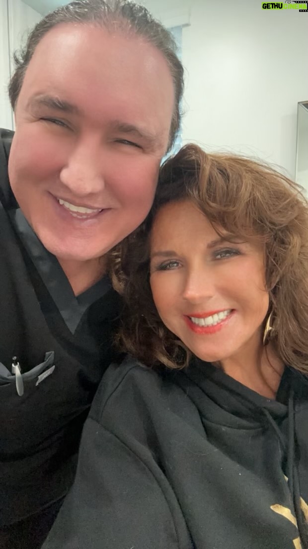 Abby Miller Instagram - It’s #SelfcareSunday ✨👏🏼 thank you to the entire staff at @drbusso for taking good care of me & helping me feel my very best! #aldc #aldcalways #abbylee #abbyleemiller #beverlyhills #drbusso #abbyleedancecompany #dancemoms Los Angeles, California