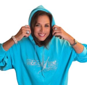 Abby Miller Instagram - #ALDC WINTER ESSENTIALS: Bundle up in our super cozy #EveryonesReplaceable Hoodies available in multiple colors both in-store & online!
❄️ store.abbyleedancecompany.com ❄️

#aldc #aldcla #aldcalways #abbyleeapparel #abbylee #madhouse #dancemoms #leaveitonthedancefloor