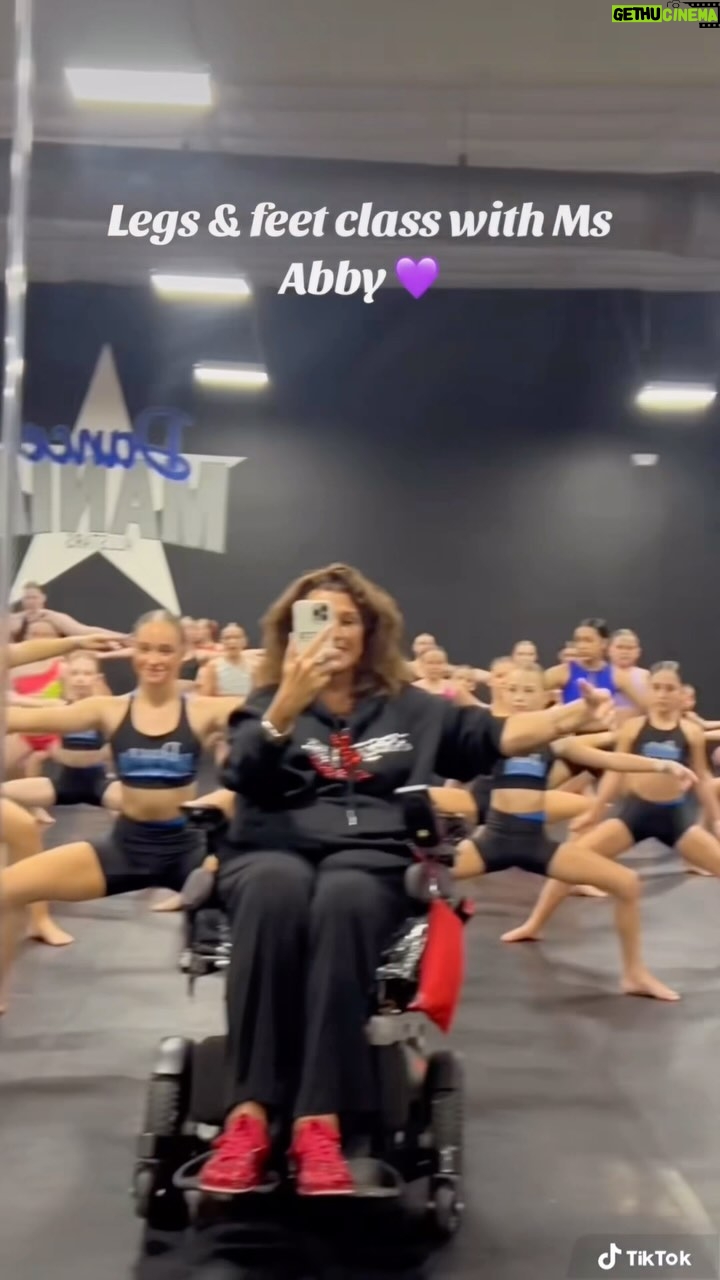 Abby Miller Instagram - Being a teacher is the most rewarding job out there, I love getting to see you kids at all of my classes! Next up is Arizona in April!!! ππΌππΌ #aldc #aldcalways #abbylee #abbyleemiller #dancemoms #leaveitonthedancefloor