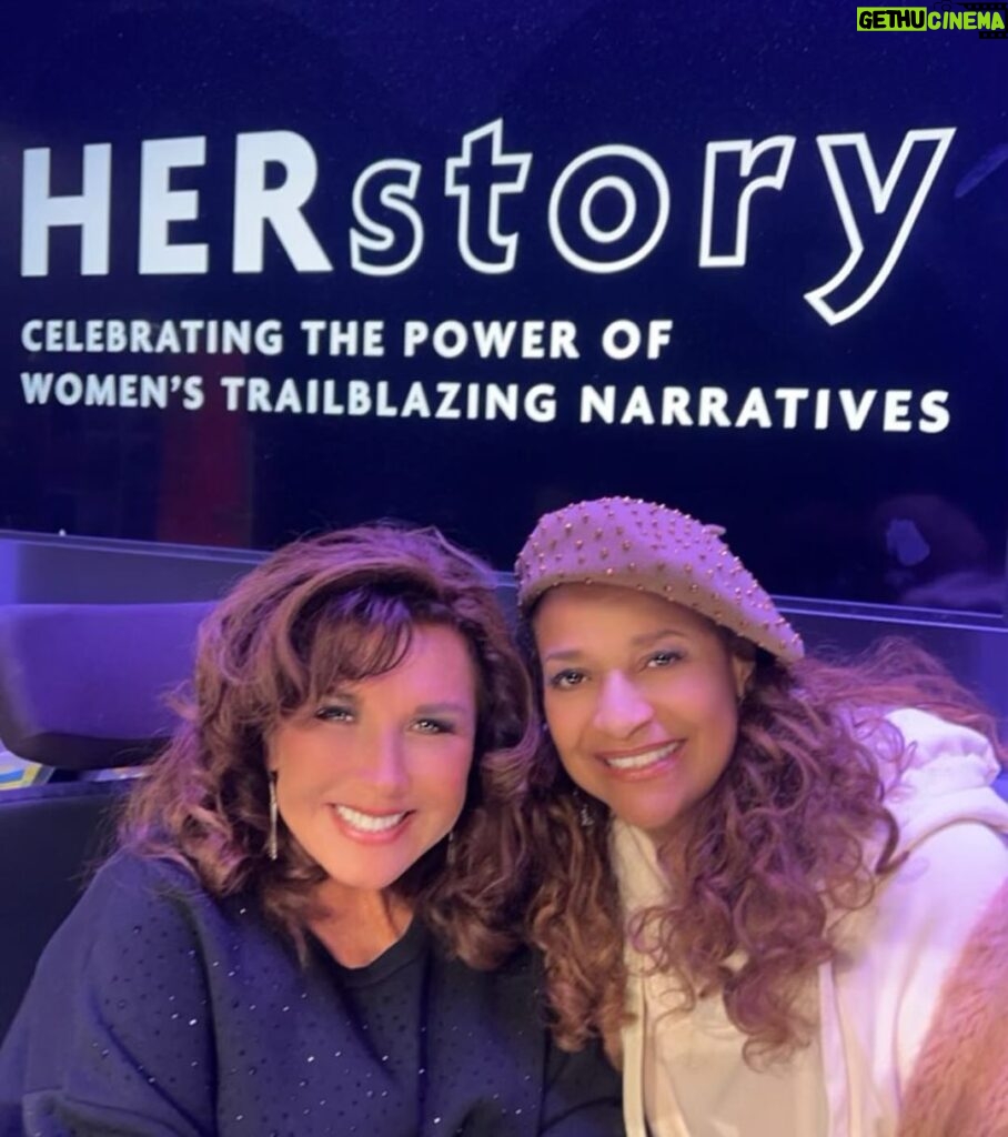 Abby Miller Instagram - Had an amazing time at the #HERStory film screening at @rhimesperformingartscenter @officialdadance celebrating the trailblazing past while uncovering the unspoken narrative of modern day women artists. 🙌🏼🎶 @therealdebbieallen has always been my #SHEro & I couldn’t think of a better person to pose with in this world on #InternationalWomensDay 👏🏼 check out the festival every weekend in March!!! #aldc #aldcalways #dada #debbieallen #abbyleemiller #abbyleedancecompany #la #womenshistory Los Angeles, California