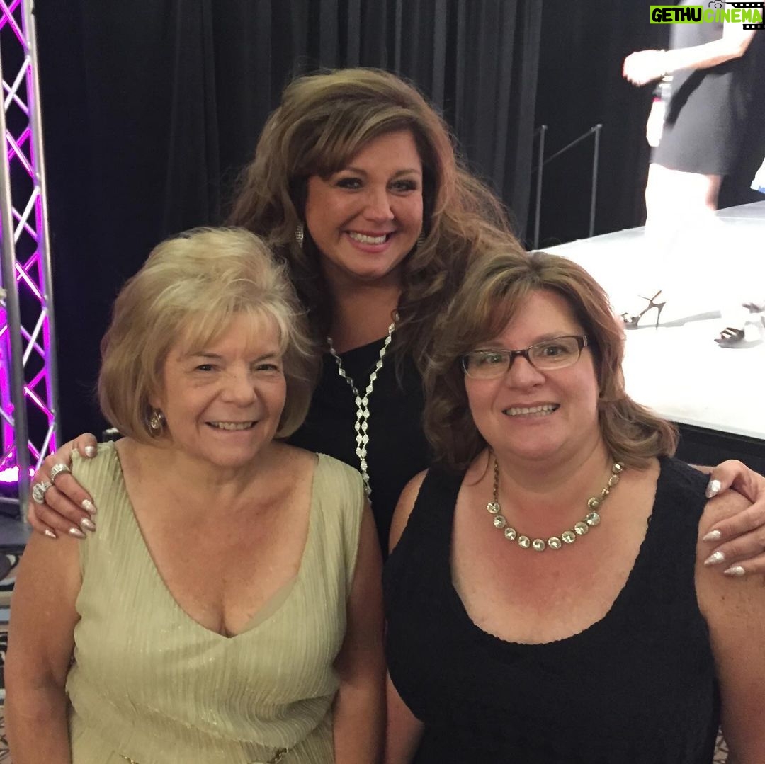 Abby Miller Instagram - Brand new episode of my podcast #LeaveItOnTheDanceFloor just dropped with my dear friend, my family ~ @sandy.r.powers 👏🏼❤️ the OG #DanceMom at the #ALDC in Pittsburgh, Pennsylvania. We talk about all the good times over the years on & off television! Check it out wherever you get your podcasts! 🎙️✨ #aldcalways Sandy was the first person. Many people met at my dance studio. She had so many important roles ~ the receptionist, scheduler, accounts receivable, seamstress-sewing thousands of costumes, fit specialist, finder of all missing shoes, Band-Aid distributor, plumber, fundraising chair, ALDC Parents Association President, friend to all & most importantly the woman who put out all the little fires everywhere! #abbylee #aldcpgh #abbyleedancecompany #leaveitonthedancefloor #pgh #pittsburgh #aldcpittsburgh #abbyleemiller #dancemoms #madhouse #leaveitonthedancefloorpodcast