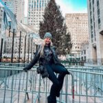Abby Miller Instagram - It’s The Most Wonderful Time Of Year Underneath The Tree in #RockefellerCenter 🎄✨ #aldc #aldcalways #abbylee #abbyleemiller #christmas #happyholidays #abbyleedancecompany #aldcla #aldcpgh #abbylee #dancemoms #madhouse #leaveitonthedancefloor New York, New York
