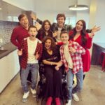 Abby Miller Instagram - We had the the BEST time with @therealabbylee !!! ❤️🌟Thank you for always being so kind and supportive towards our family! It was such a treat to have you attend the @livekellyandmark show! Hope you enjoyed our singing & “DANCING”! 😜👏You can catch our performance on Friday the 22nd at 9 AM on ABC! 😍🎤✨🎄❤️ Live with Kelly and Mark