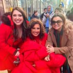 Abby Miller Instagram - We had the the BEST time with @therealabbylee !!! ❤️🌟Thank you for always being so kind and supportive towards our family! It was such a treat to have you attend the @livekellyandmark show! Hope you enjoyed our singing & “DANCING”! 😜👏You can catch our performance on Friday the 22nd at 9 AM on ABC! 😍🎤✨🎄❤️ Live with Kelly and Mark