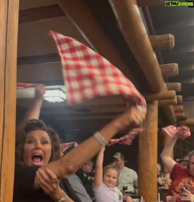 Abby Miller Instagram - Light night at the Hoop Dee Doo Musical Revue!!! Have you ever been before?! WE LOVED IT π₯§πΆπ #aldc #aldcalways #abbylee #hoopdeedoomusicalreveue #abbyleemiller #dancemoms #leaveitonthedancefloor #madhouse #florida #abbyleedancecompany