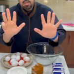 Abdel Aziz El Moslem Instagram - نسميها بالكويت ( ألبه ) ما أدري شنو تسمونها ؟ وحلاته حليب ( ماعز ) إن توفر الأوليين ما يحرقون السكر ويكرملونه الألبه على طريقتي الخاصة متك تكه تصوير والإخراج #وليد_جمعة #البه #طبخ #مطبخ#طباخ #مطبخ #حلويات #طبخات_عبدالعزيز_المسلم #فنان #نجم #عبدالعزيز_المسلم #الكويت