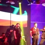 Abdel Aziz El Moslem Instagram - تحيا بلادي اللهم احفظ بلادنا الكويت وسائر بلاد المسلمين والعالم . #اليوم_الوطني_الكويتي لقطات من مسرحية #المهمة_الصعبة #عبدالعزيز_المسلم
