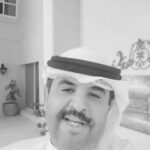 Abdel Aziz El Moslem Instagram - الله يرحمه ويسكنه الجنه الاخ الحبيب الشيخ #دعيج_الخليفة_الصباح رحمه الله .. افتقدنا في الكويت نزوله اليومي لشارع الكويتي ومشاركته جميع أبناء الشعب الكويتي بمناسباتهم المجتمعية ، رحمه الله كان يفتتح أغلب الأنشطة المجتمعية والفنيه في الكويت ، و كان يكرم المتفوقين في المدارس ويكرم المتميزون بكل المجالات ويكرم المبدعين من الفنانين والإعلاميين وكان شبه يومي يفتتح في الكويت المشاريع للأسر المنتجة ويشجعها ويدعمها حتى إعلاميا عبر مواقع تواصلة الاجتماعي ، وكان يزور ذوي الاحتياجات الخاصة ورعاية المسنين وزيارة المرضى ومتطوع مع المتطوعين وأول المعزين وكان رحمه الله في المساء أيضاً يشارك أهل الكويت أفراحهم و يحرص على حضور اعراسهم وافراح أبنائهم الخريجين في كل المجالات رحمه الله كان يوجّب الكبير والصغير إنسان بمعنى الكلمة وشيخ في قمة التواضع .. وكان متسامحاً رغم الانتقادات التي طالته وتطيل كل ذو صاحب عطاء إلا إنه كان متسامحاً معهم افتقدت نزوله اليومي لشارع الكويتي ومشاركته لكل الفعاليات الوطنية والمجتمعية والفنيه والتطوعية والإنسانية . افتقدت وجوده في كل مناسباتي أفراحي واحزاني الشيخ دعيج الخليفة الصباح رحمه الله كان معروف أسماً وشكلاً لمعظم أهل الكويت يعرفه الكبير والصغير في الشارع الكويتي و ينادونه بوخليفة من شدة معرفتهم به وحبهم له . نعم .. كان دبلوماسياً بالخارجية لكن لدينا ومن احبوه من اهل الكويت كان سفيراً بتواضعه وإنسانيته وكان حقاً سفيراً وشيخاً للخير و للإنسانية والخدمات المجتمعية . اعجزت من بعدك .. الله يرحمك ويغفر لك يا شمعة دسمان #عبدالعزيز_المسلم