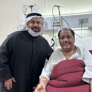 Abdel Aziz El Moslem Instagram - نسأل الله الشفاء التام لأخي النجم ولد الديره 
الله يشافيه ويعافيه ويلبسه ثوب الصحة والعافيه 
والله يشافي جميع مرضانا ومرضى المسلمين .
#ولد_الديره 
#عبدالعزيز_المسلم