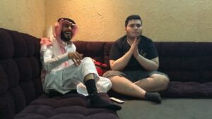 Abdullah Algafari Instagram - انتبه التعصب يخليك تنسى انك جالس جنب ابوك @ifahad600
